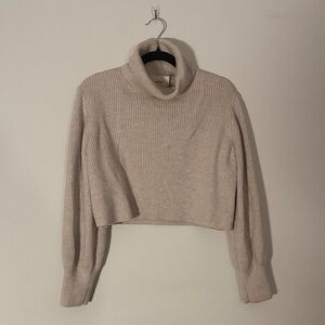 Wilfred Cozy Beige Cropped Sweater